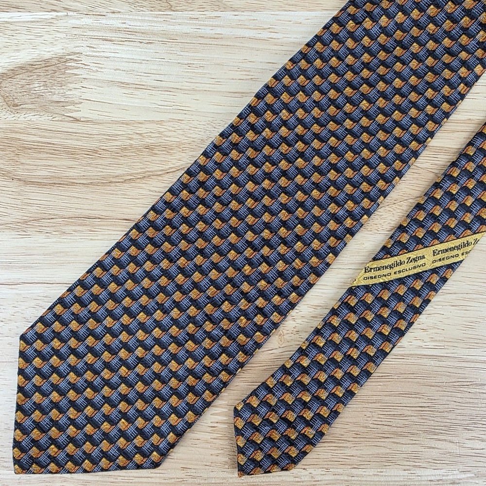 Ermenegildo Zegna Tie Geometric Cube Silk 3.75" X 57" Italian Designer Necktie